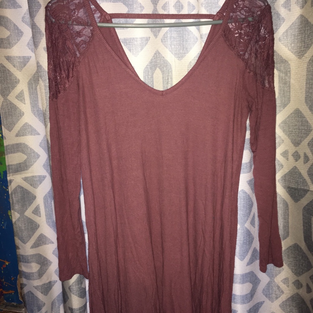 AE dress with lace sleeves